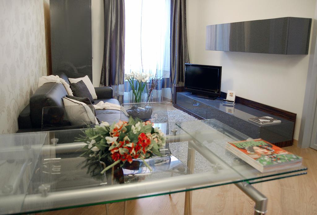 Aparthotel Residenza Al Saraceno Rom Zimmer foto